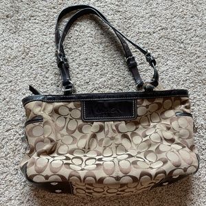 Coach Optic Signature